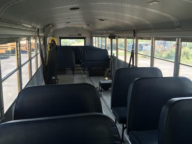 2003 THOMAS RE - USED BUS FOR SALE - STOCK NO. TH03-106725